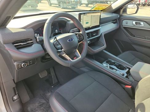New 2026 Ford Explorer ST RWD image 11