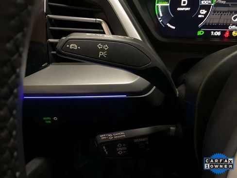 Used 2023 Audi Q4 e-tron Premium Plus w/ Premium Plus image 42