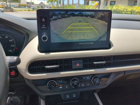 New 2026 Honda HR-V LX image 23