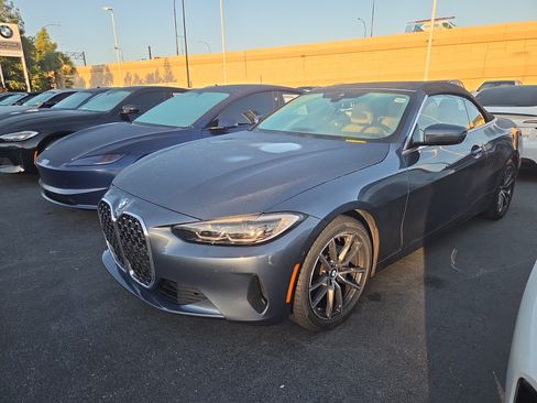 Used 2024 BMW 430i xDrive Convertible w/ Convenience Package AWD/4WD image 3