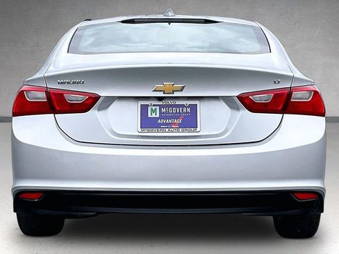 Used 2018 Chevrolet Malibu LT image 5