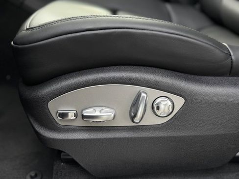 New 2026 Porsche Macan S image 16