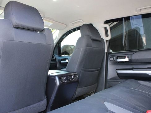 Used 2014 Toyota Tundra SR5 w/ SR5 Upgrade Package AWD/4WD image 21