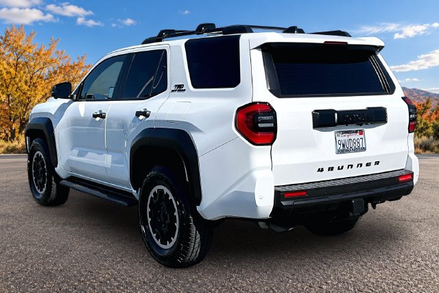 Used 2026 Toyota 4Runner TRD Off-Road Premium AWD/4WD image 4