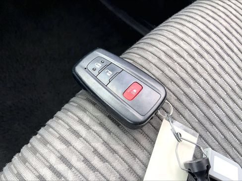 Used 2024 Toyota 4Runner SR5 AWD/4WD image 14