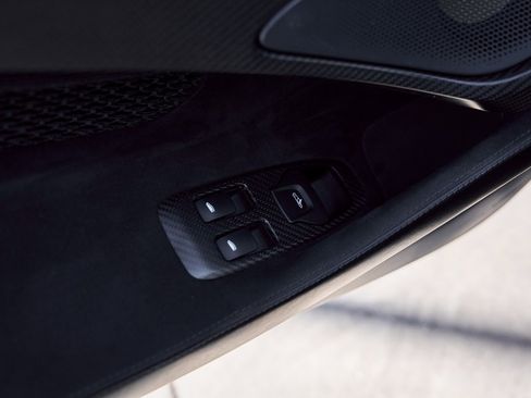 Used 2019 McLaren 600LT image 30