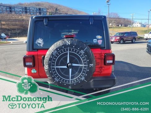 Used 2021 Jeep Wrangler Unlimited Sport image 7