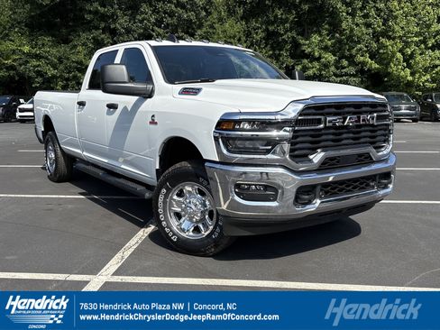 New 2025 RAM 2500 Tradesman w/ Chrome Appearance Group image 1