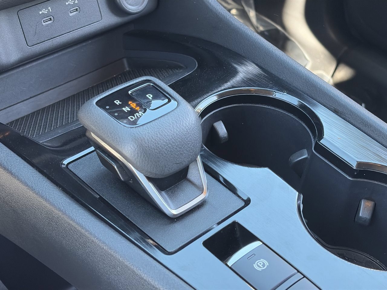 Used 2025 Nissan Rogue SV FWD image 14
