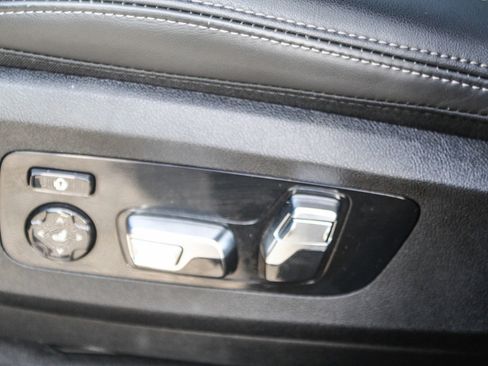 Used 2024 BMW X5 xDrive40i image 21