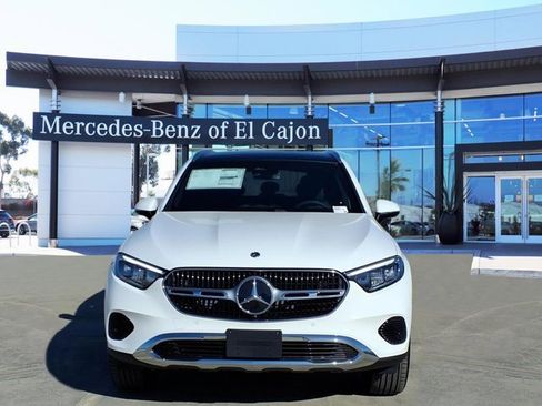 New 2026 Mercedes-Benz GLC 300 GLC 300 image 2