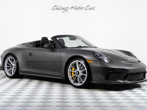 Used 2019 Porsche 911 Speedster RWD image 7