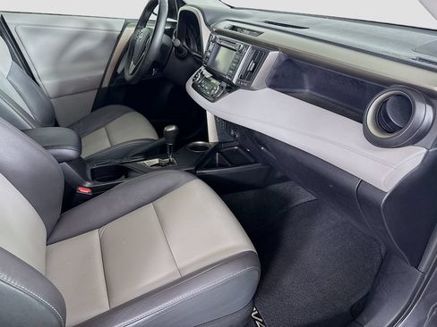 Used 2013 Toyota RAV4 Limited FWD image 21