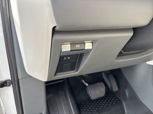 Used 2023 Land Rover Defender 130 First Edition AWD/4WD image 5
