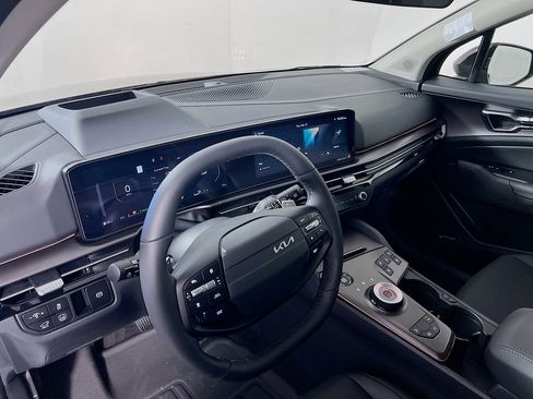 New 2026 Kia Sportage SX Prestige AWD/4WD image 9