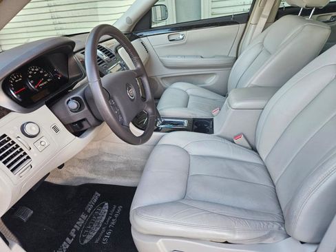 Used 2010 Cadillac DTS image 7