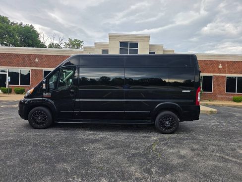 Used 2016 RAM ProMaster 2500 w/ Mopar Trailer Tow Group FWD image 11