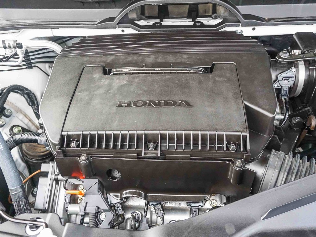 Used 2025 Honda Pilot Sport image 25
