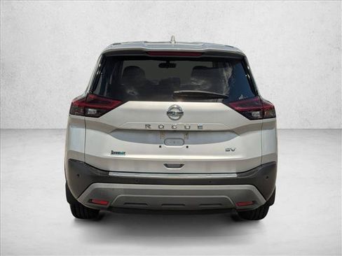 Used 2021 Nissan Rogue SV FWD image 7