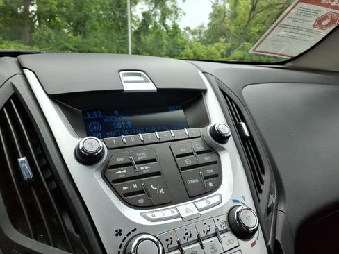 Used 2014 Chevrolet Equinox LS FWD image 19