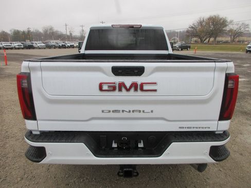 New 2026 GMC Sierra 2500 Denali image 6