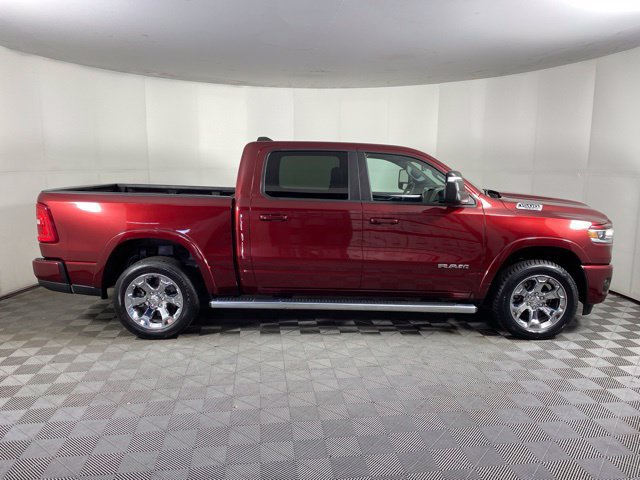Used 2025 RAM 1500 Big Horn AWD/4WD image 7