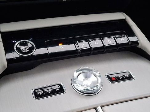 New 2025 Lincoln Navigator L Reserve image 7