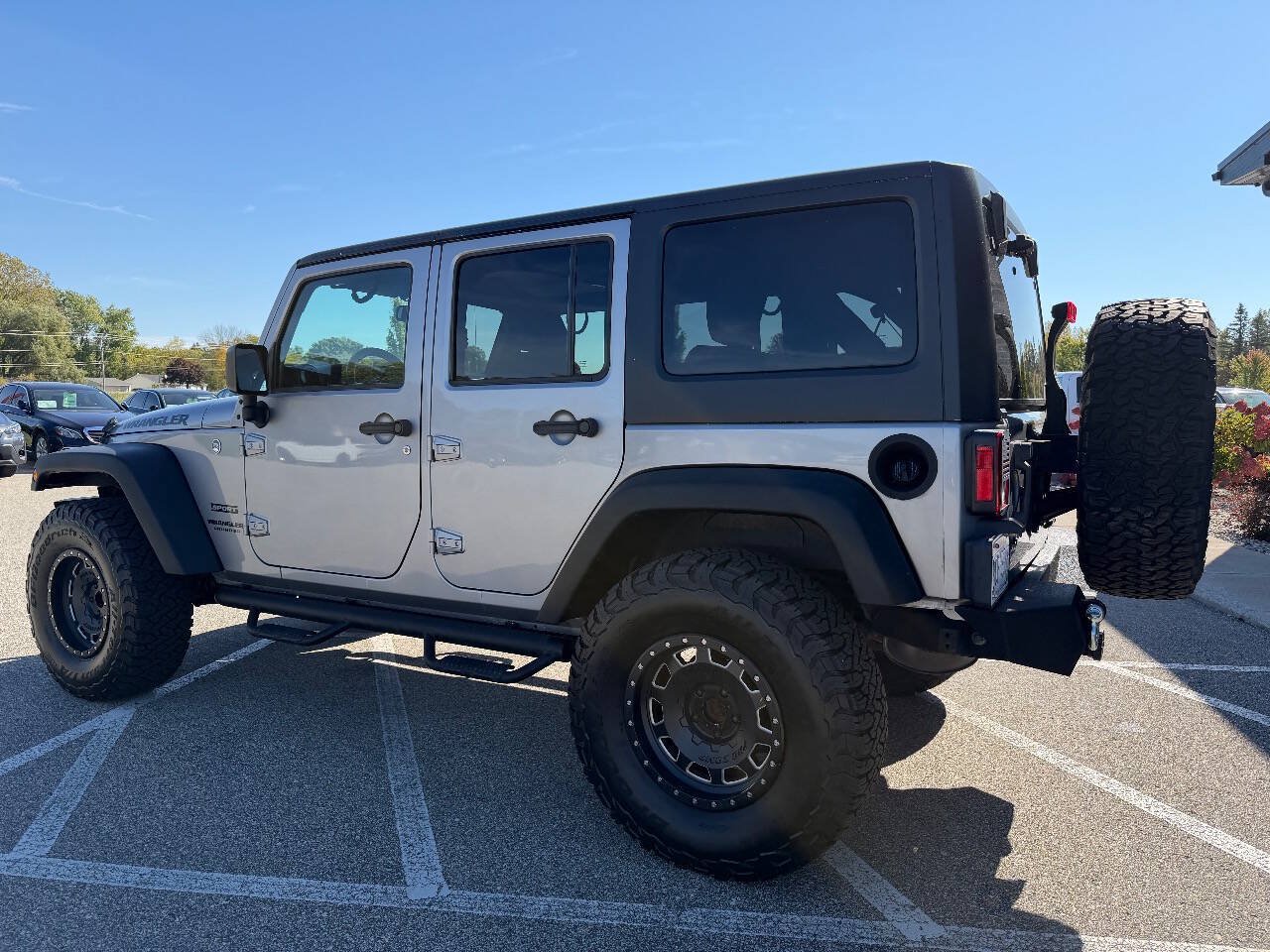 Used 2016 Jeep Wrangler Unlimited Sport w/ Quick Order Package 23S AWD/4WD image 6