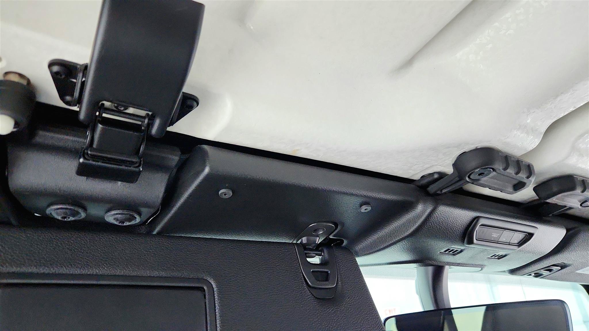 Used 2023 Jeep Wrangler Unlimited Sahara AWD/4WD image 39