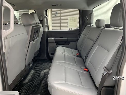 Used 2024 Ford F250 XL AWD/4WD image 23