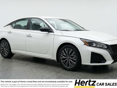 Used 2025 Nissan Altima 2.5 SV