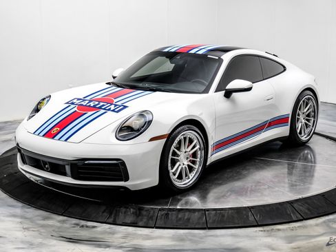 Used 2020 Porsche 911 Carrera RWD image 7