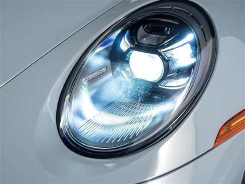 Certified 2024 Porsche 911 GT3 image 12