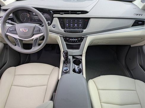New 2025 Cadillac XT5 Premium Luxury w/ LPO, Floor Liner Package image 16