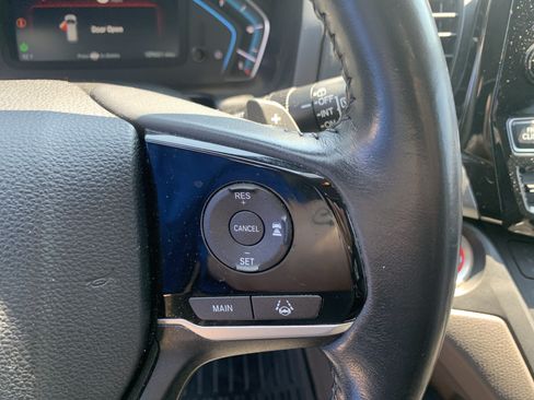 Used 2018 Honda Odyssey Touring image 20