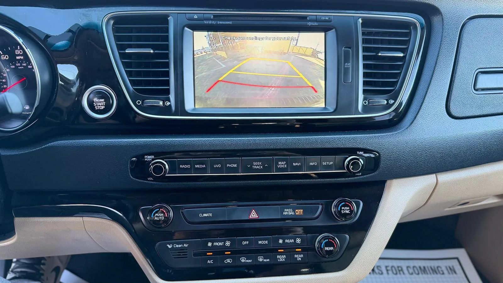 Used 2015 Kia Sedona SX FWD image 17