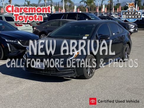 Used 2024 Toyota Corolla SE w/ SE Premium Package FWD image 1