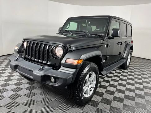 Used 2021 Jeep Wrangler Unlimited Sport w/ Sun And Sound Package AWD/4WD image 6