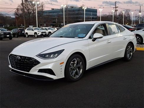 Used 2023 Hyundai Sonata SEL image 4