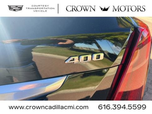 Used 2025 Cadillac XT5 Premium Luxury w/ LPO, Floor Liner Package image 13