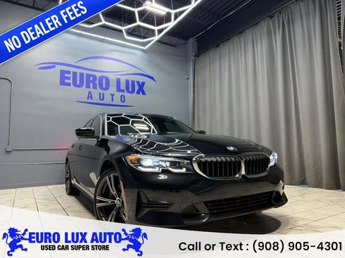 Used 2022 BMW 330i xDrive Sedan w/ Driving Assistance Package AWD/4WD image 1