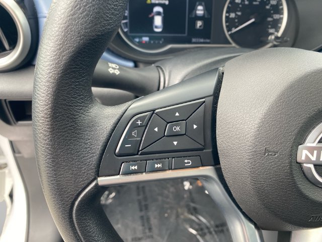 Used 2025 Nissan Versa SV FWD image 19