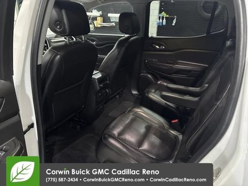 Used 2019 GMC Acadia SLT AWD/4WD image 14