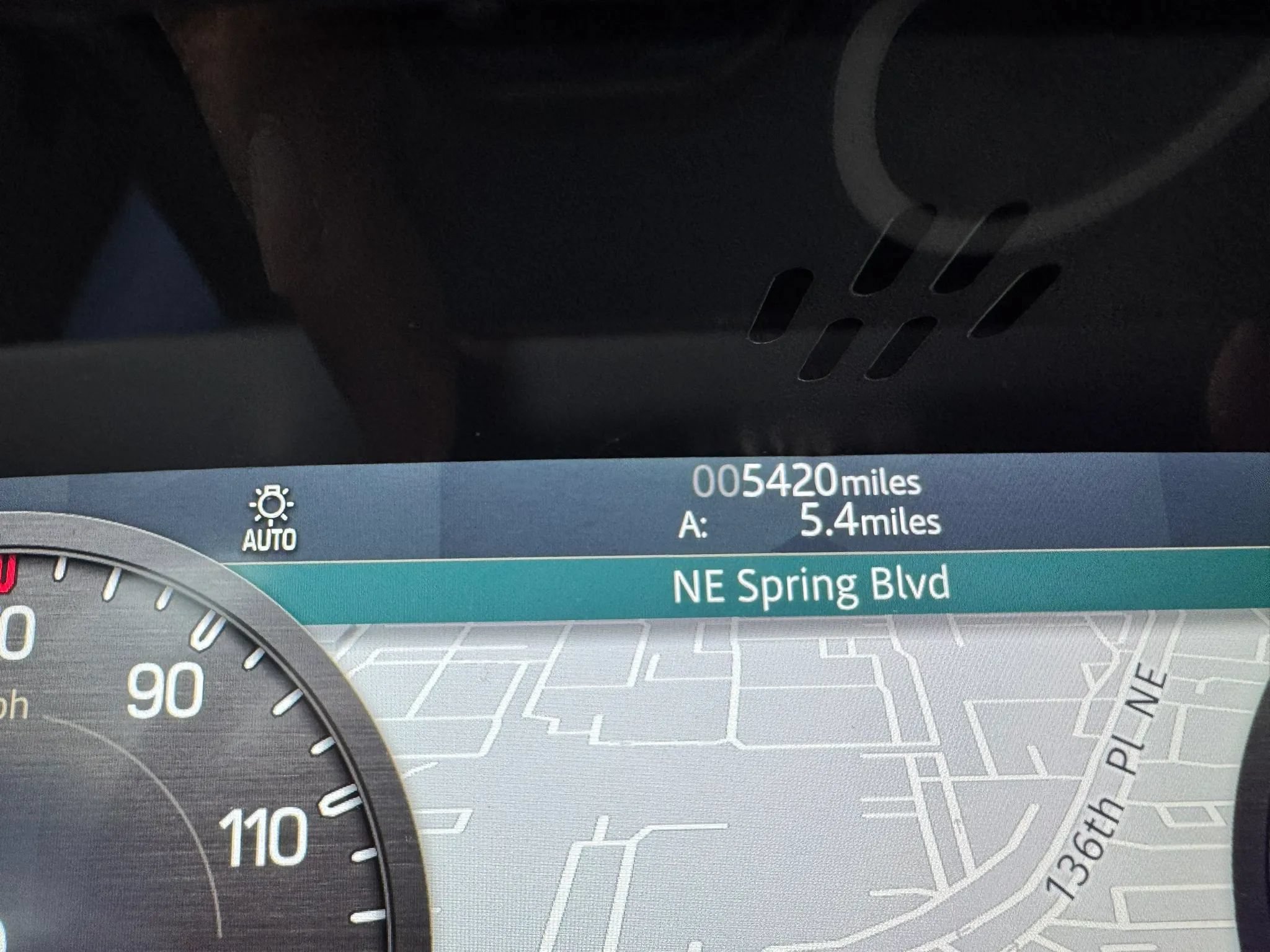 Used 2022 Land Rover Defender 90 X-Dynamic S AWD/4WD image 34