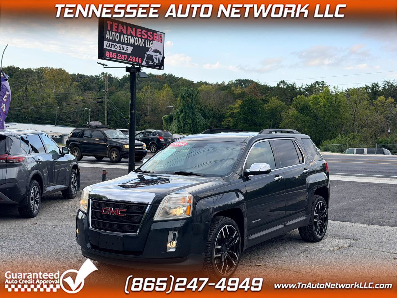 Used 2014 GMC Terrain SLE w/ Chrome Package FWD image 1