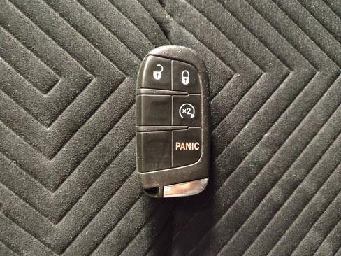 Used 2018 FIAT 500X Trekking image 32