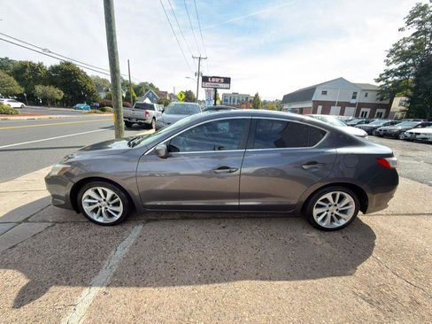 Used 2018 Acura ILX image 4