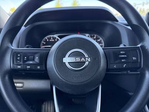 Certified 2024 Nissan Pathfinder S FWD image 19