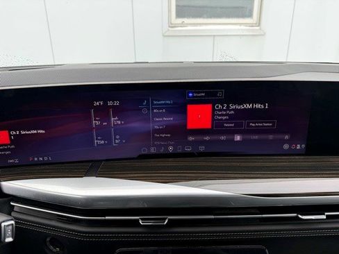 Certified 2025 Cadillac Escalade Premium Luxury image 20