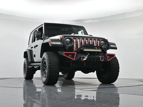 Used 2022 Jeep Wrangler Unlimited Rubicon w/ Xtreme Recon 35" Tire Package AWD/4WD image 40